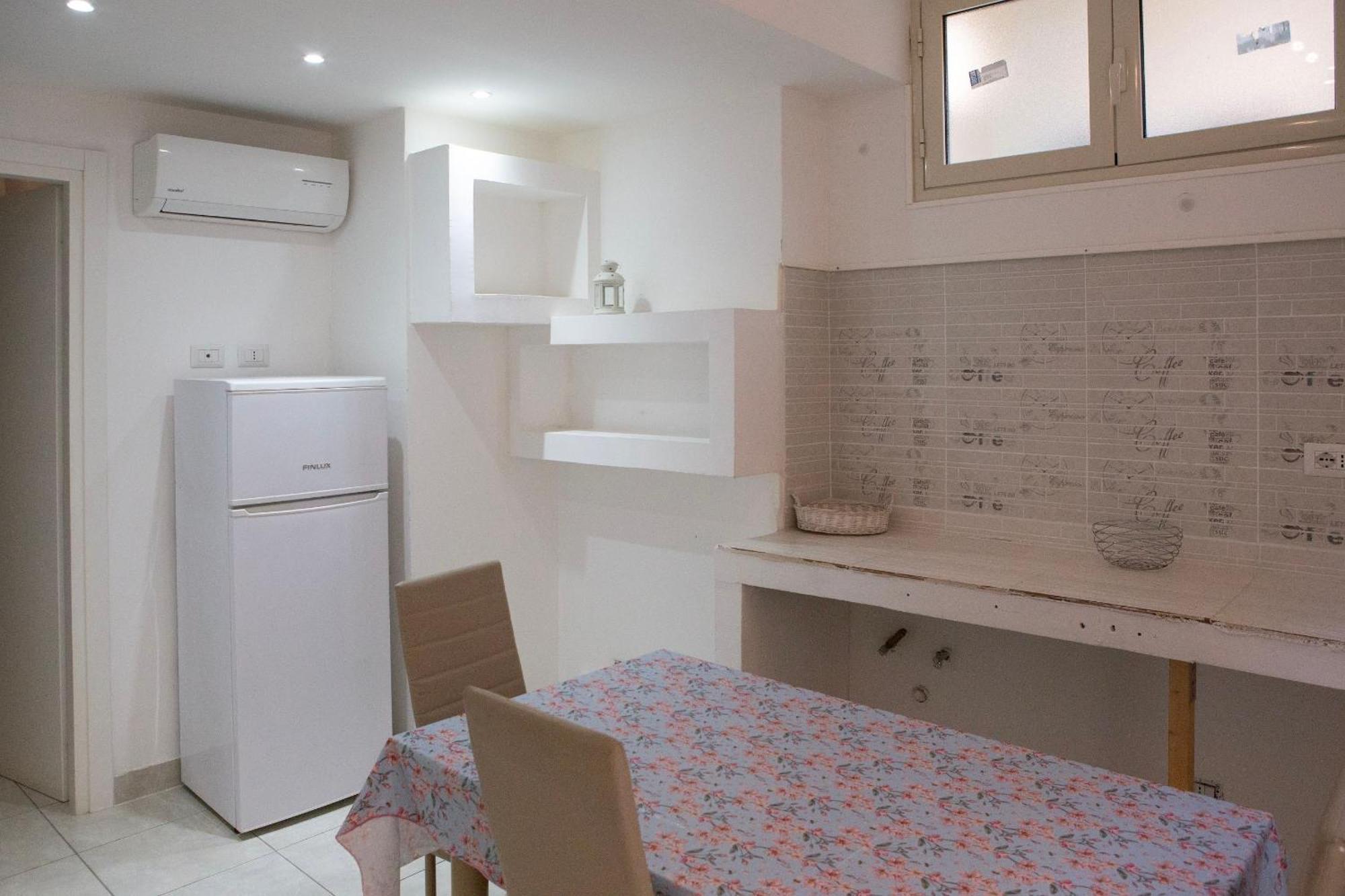 مبيت وإفطار فيلاّ سان جيوفاني La Casa Di Eolo المظهر الخارجي الصورة