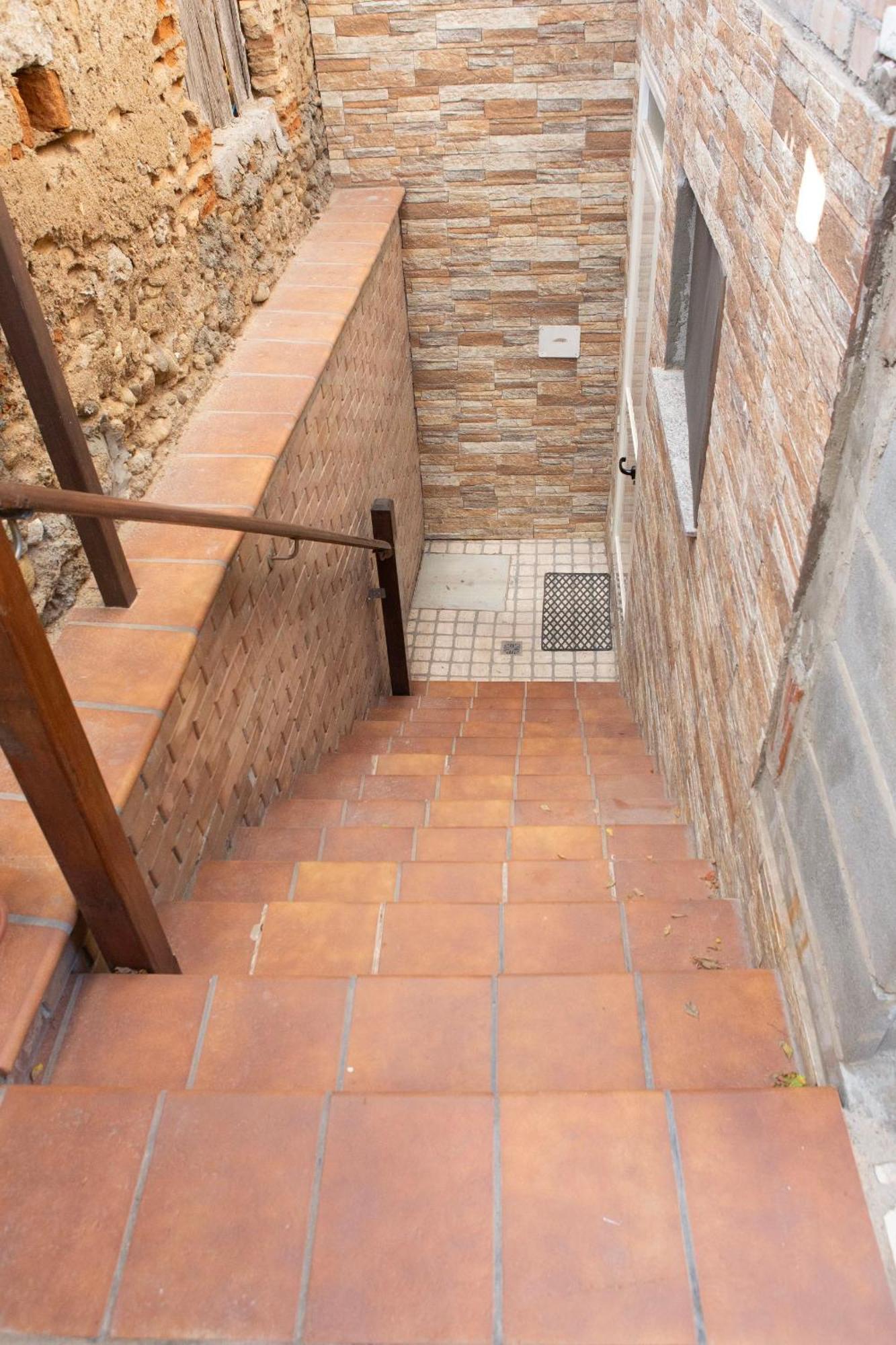 مبيت وإفطار فيلاّ سان جيوفاني La Casa Di Eolo المظهر الخارجي الصورة