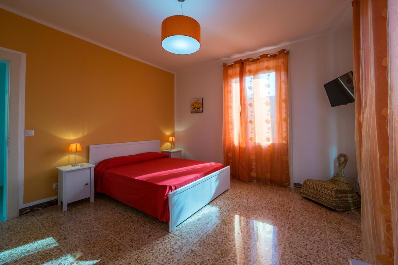 مبيت وإفطار فيلاّ سان جيوفاني La Casa Di Eolo المظهر الخارجي الصورة