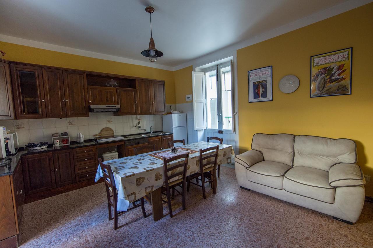 مبيت وإفطار فيلاّ سان جيوفاني La Casa Di Eolo المظهر الخارجي الصورة